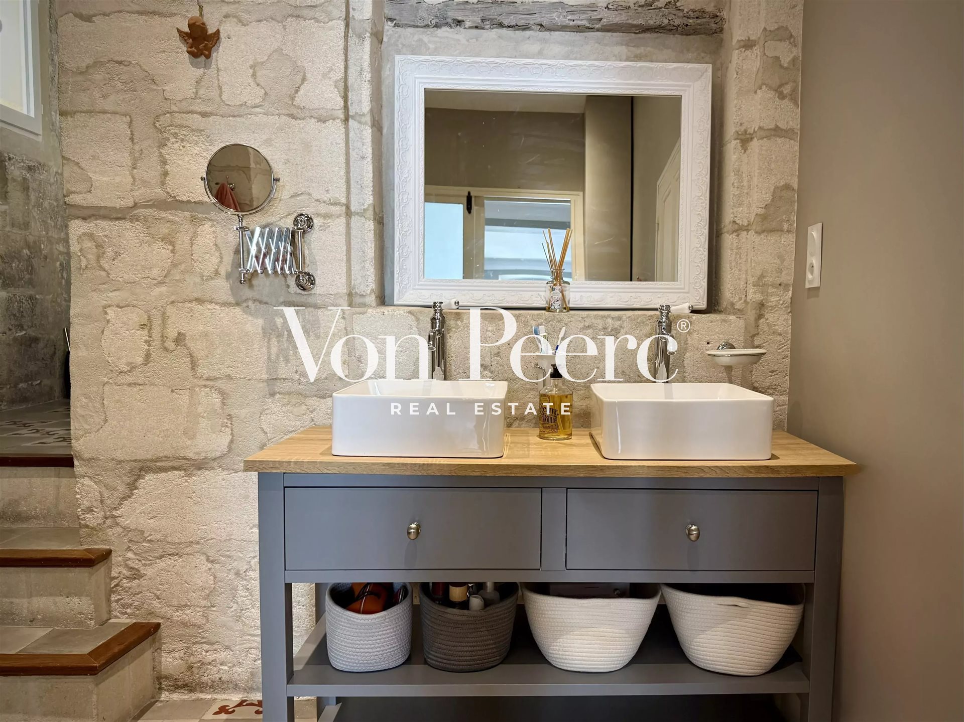 Characterful apartment in the heart of Avignon - More