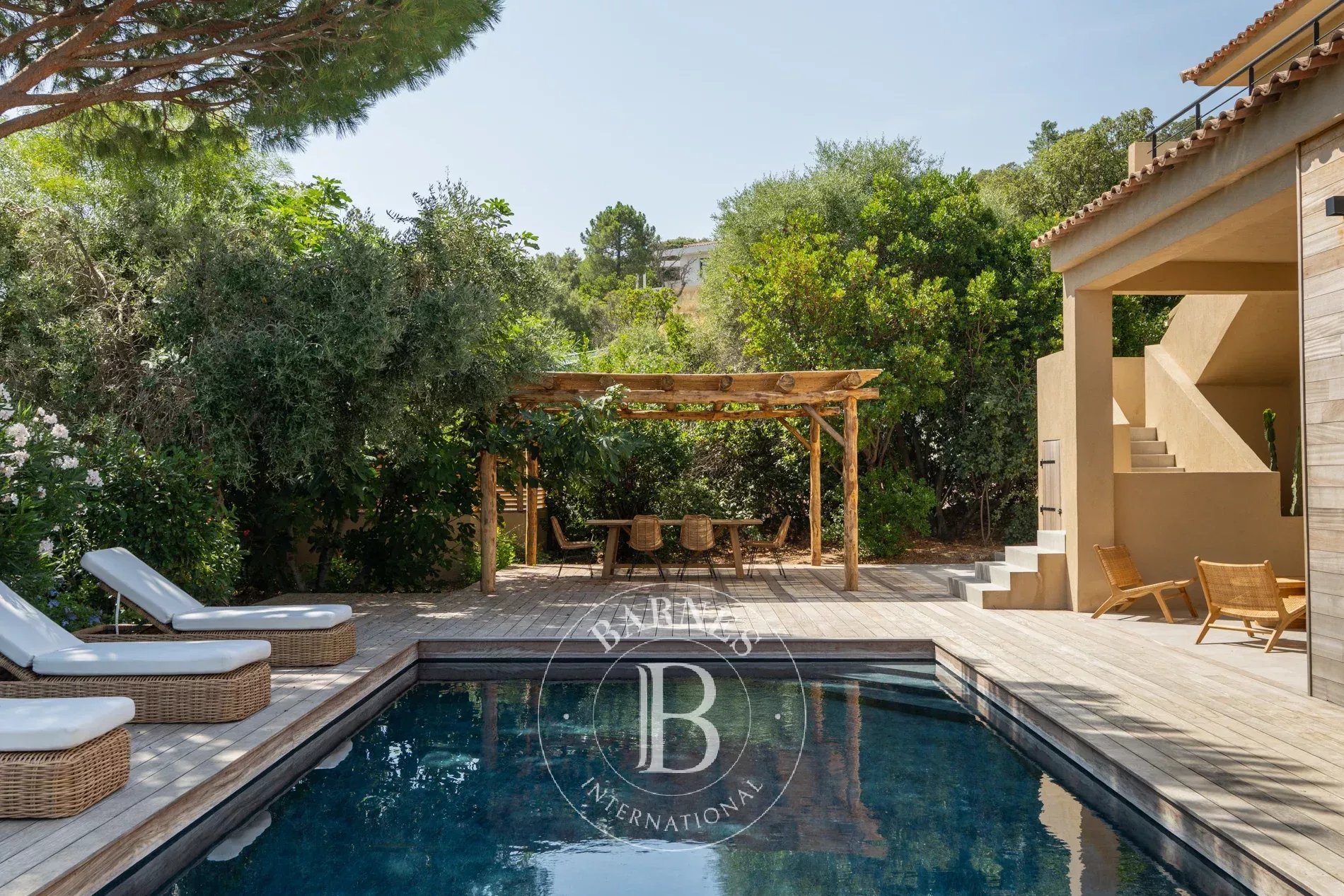 Maison à vendre, 184m², Sainte-Lucie de Porto-Vecchio