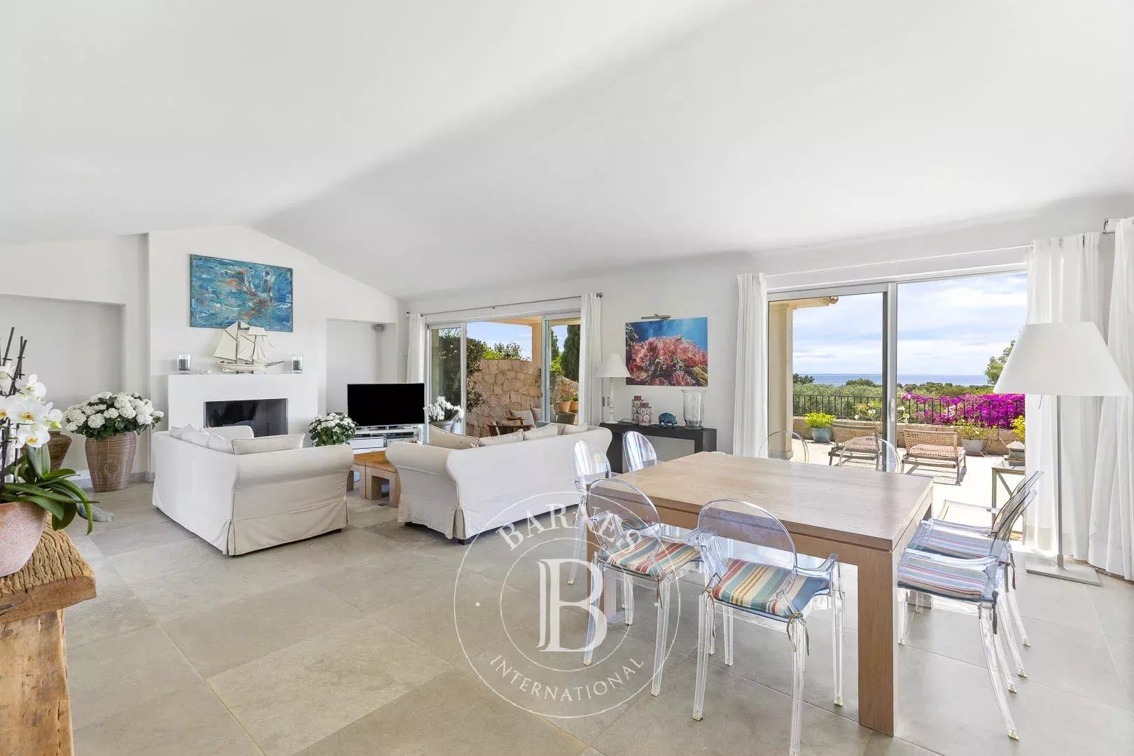 Maison à vendre, 250m², Sainte-Lucie de Porto-Vecchio