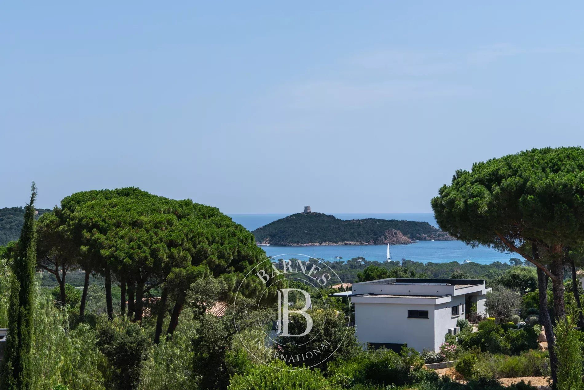Maison à vendre, 300m², Sainte-Lucie de Porto-Vecchio