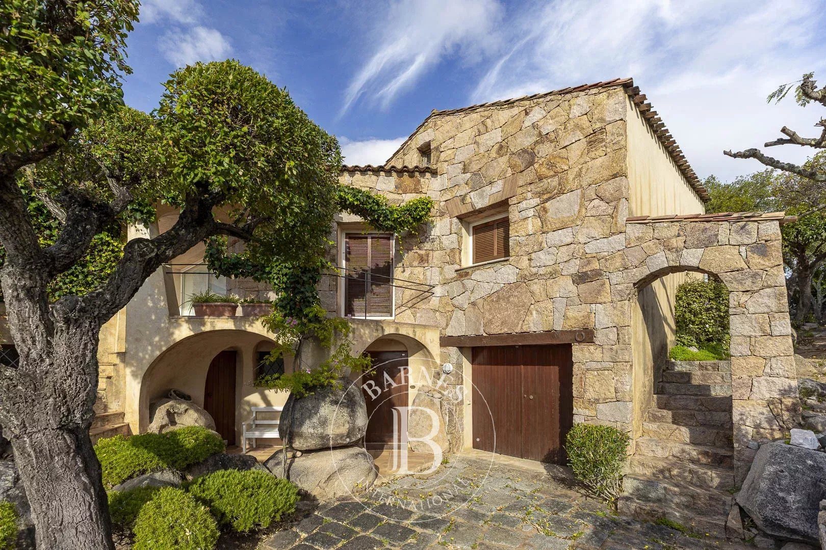 Maison à vendre, 353m², Sainte-Lucie de Porto-Vecchio