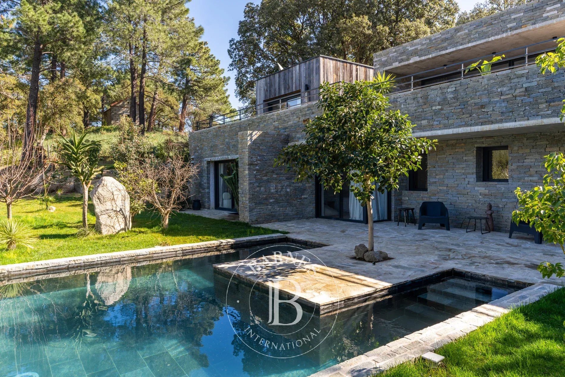 Maison à vendre, 250m², Lecci