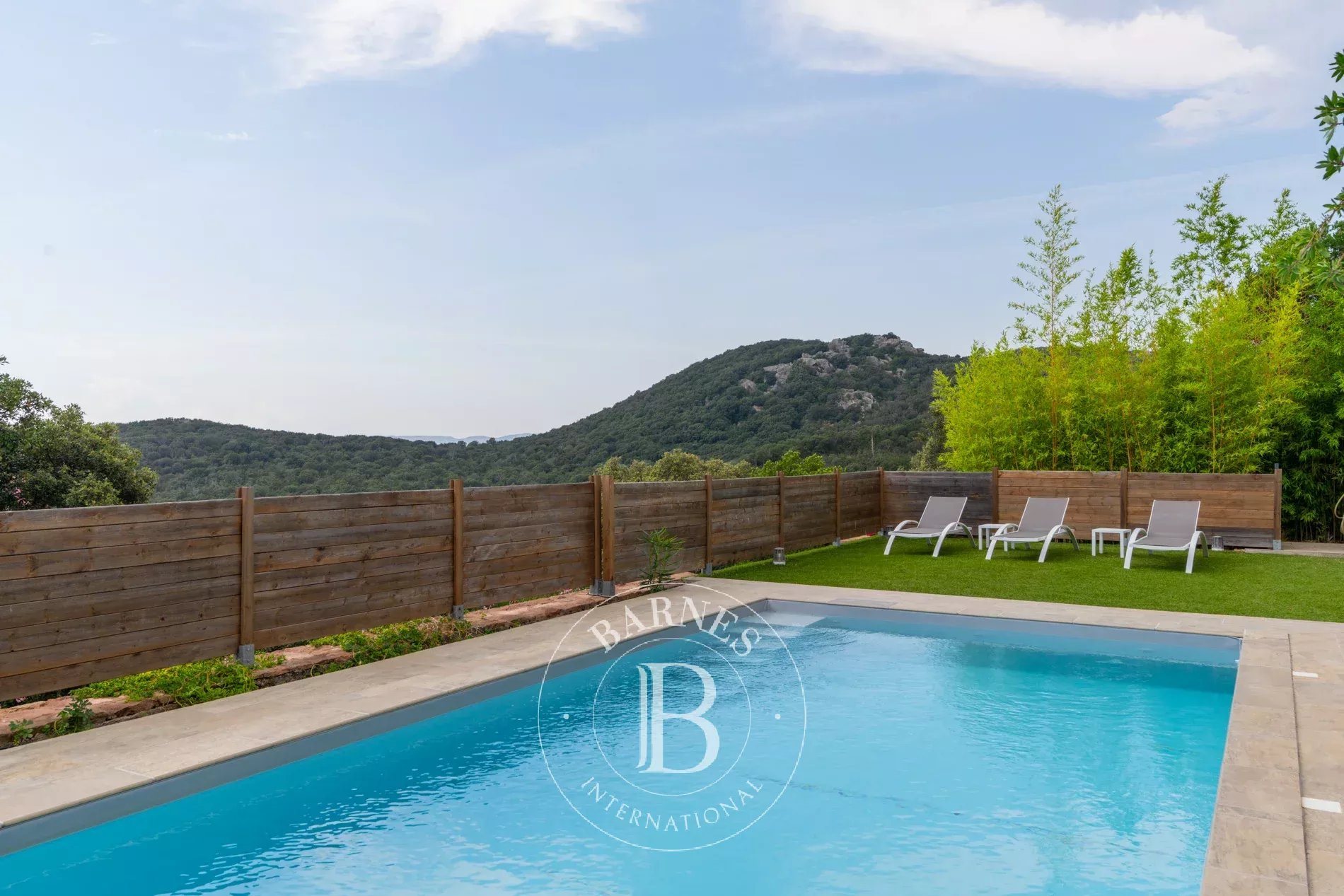 Maison à vendre, 330m², Porto-Vecchio