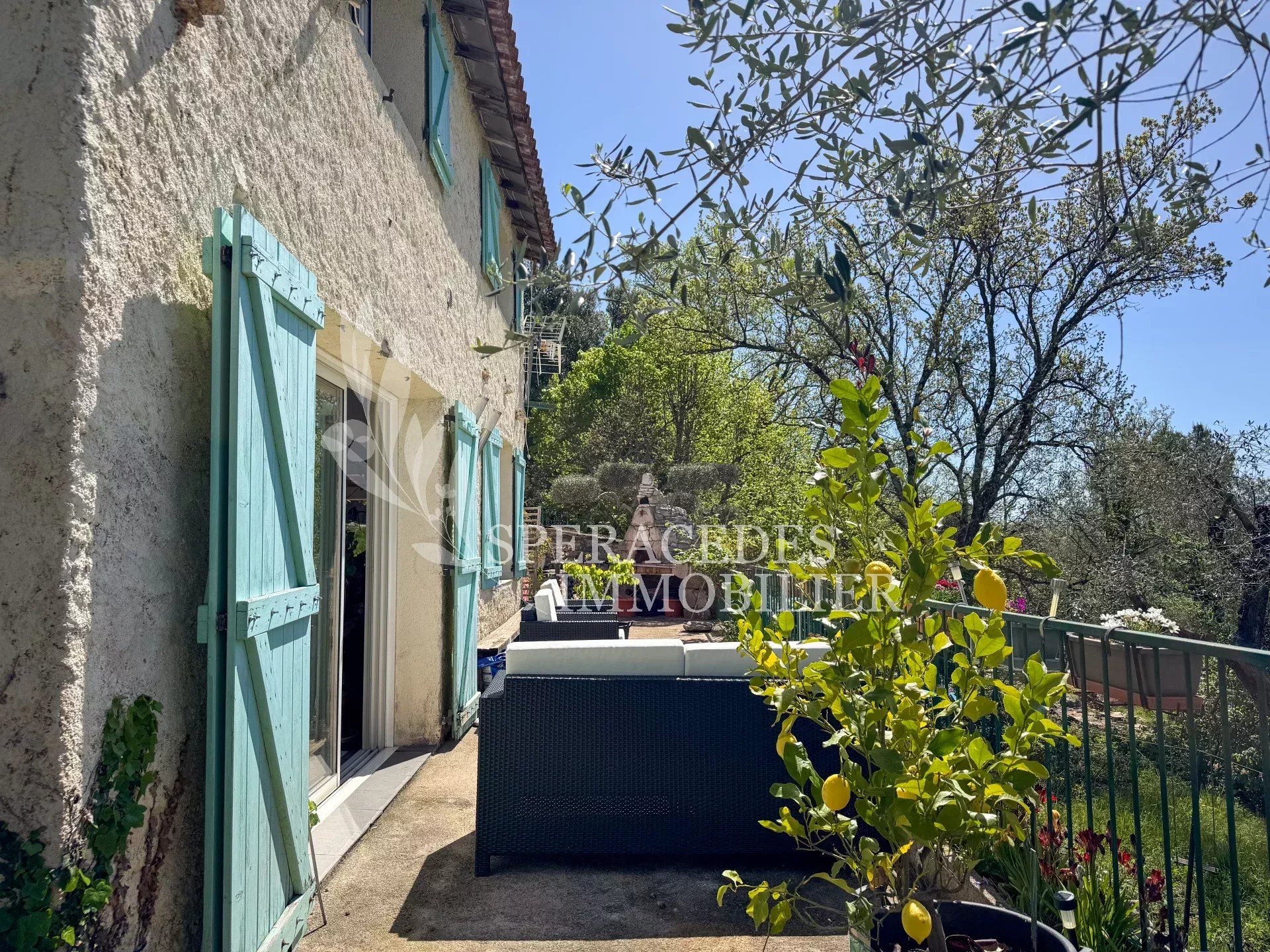 Maison à vendre, 118m², Saint-Cézaire-sur-Siagne