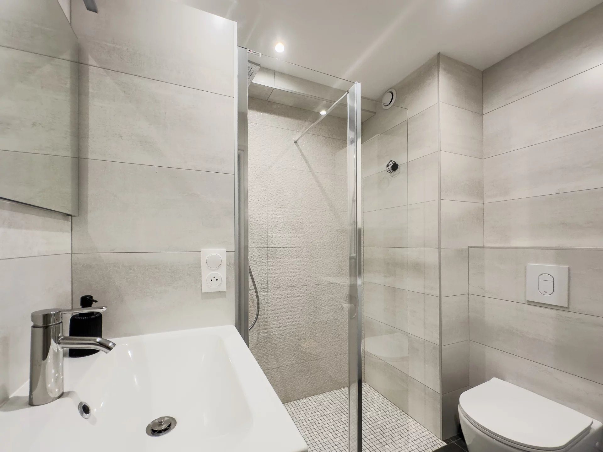 Appartement – Antibes, Cap d'Antibes - Plus