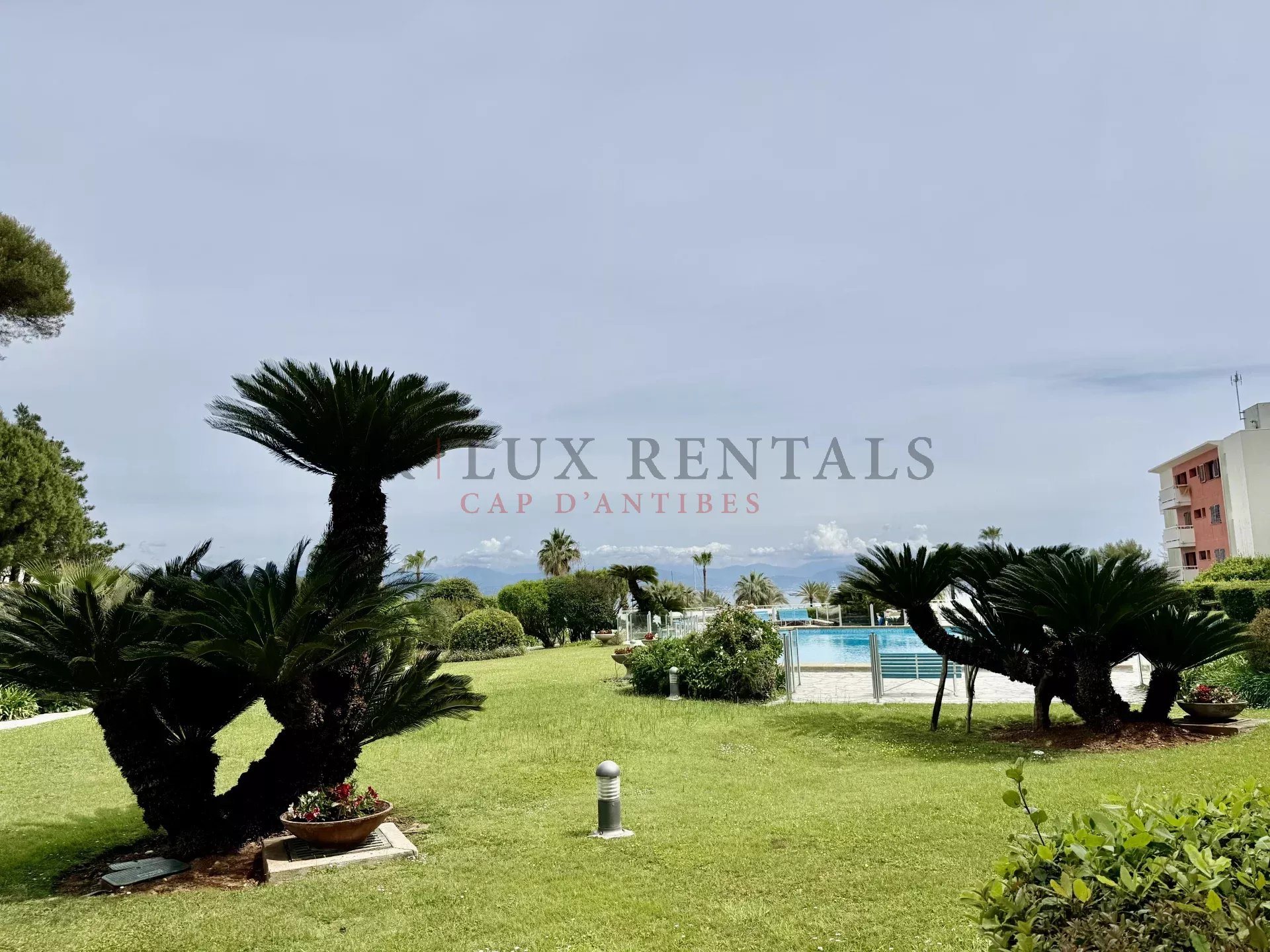 Appartement à louer, 90m², Antibes