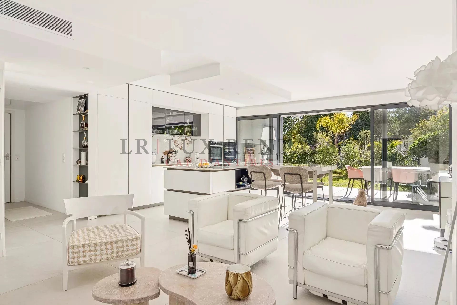 Appartement – Antibes, Vieille Ville, Juan-les-Pins - Vue 3