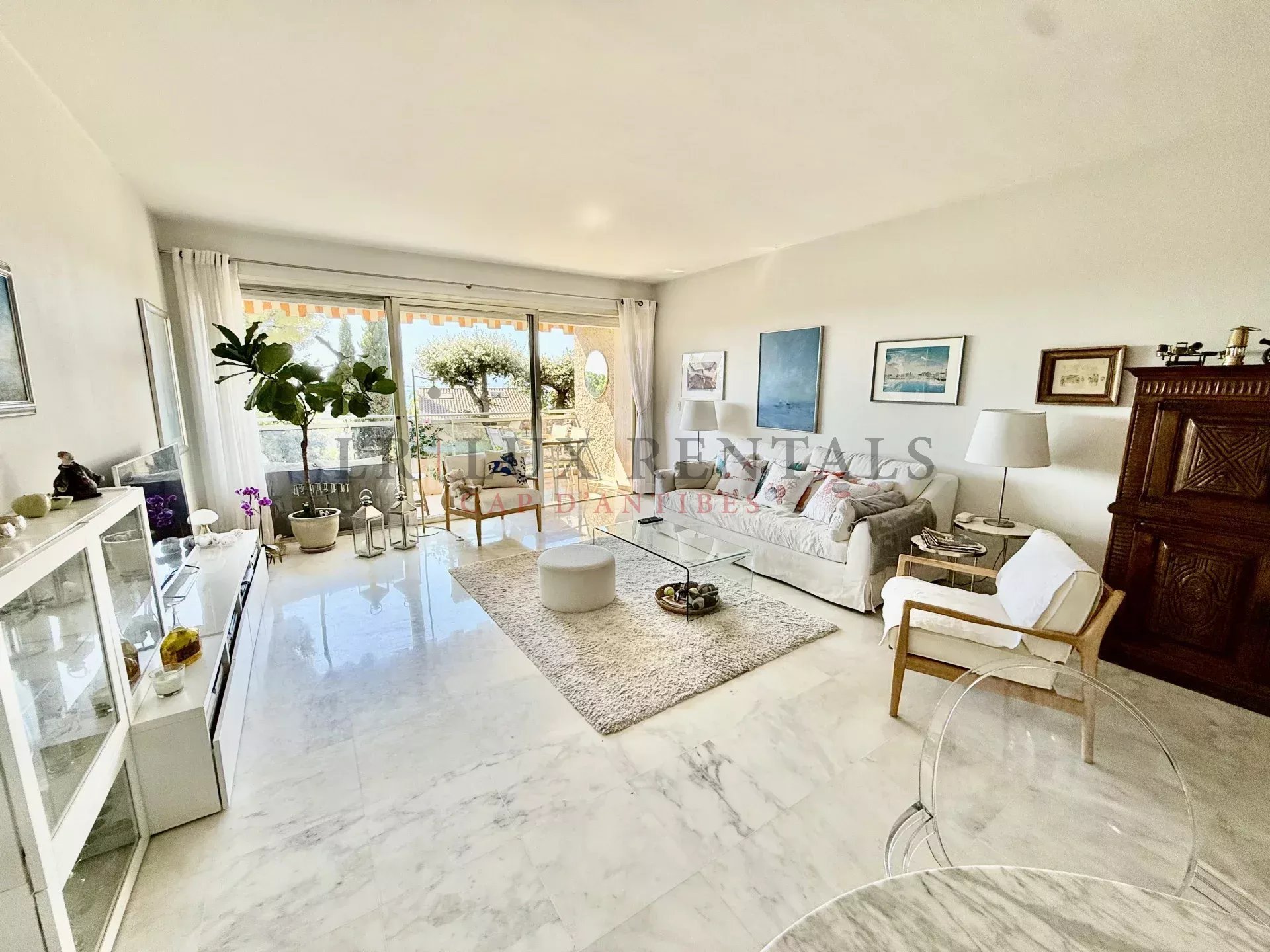 Appartement à louer, 83m², Antibes