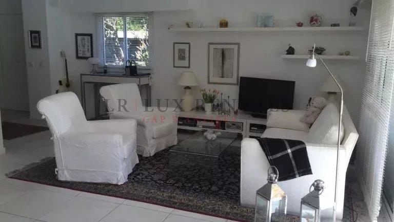 Appartement à louer, 87m², Antibes