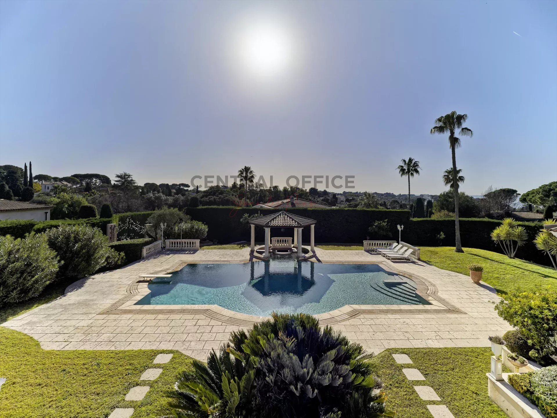 Maison – Antibes - Vue 2