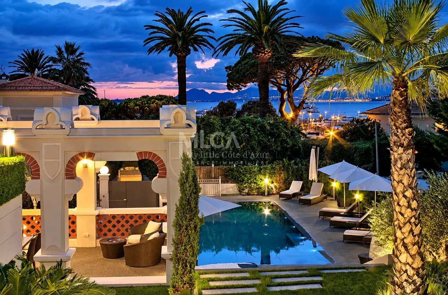 Maison à vendre, 307m², Antibes