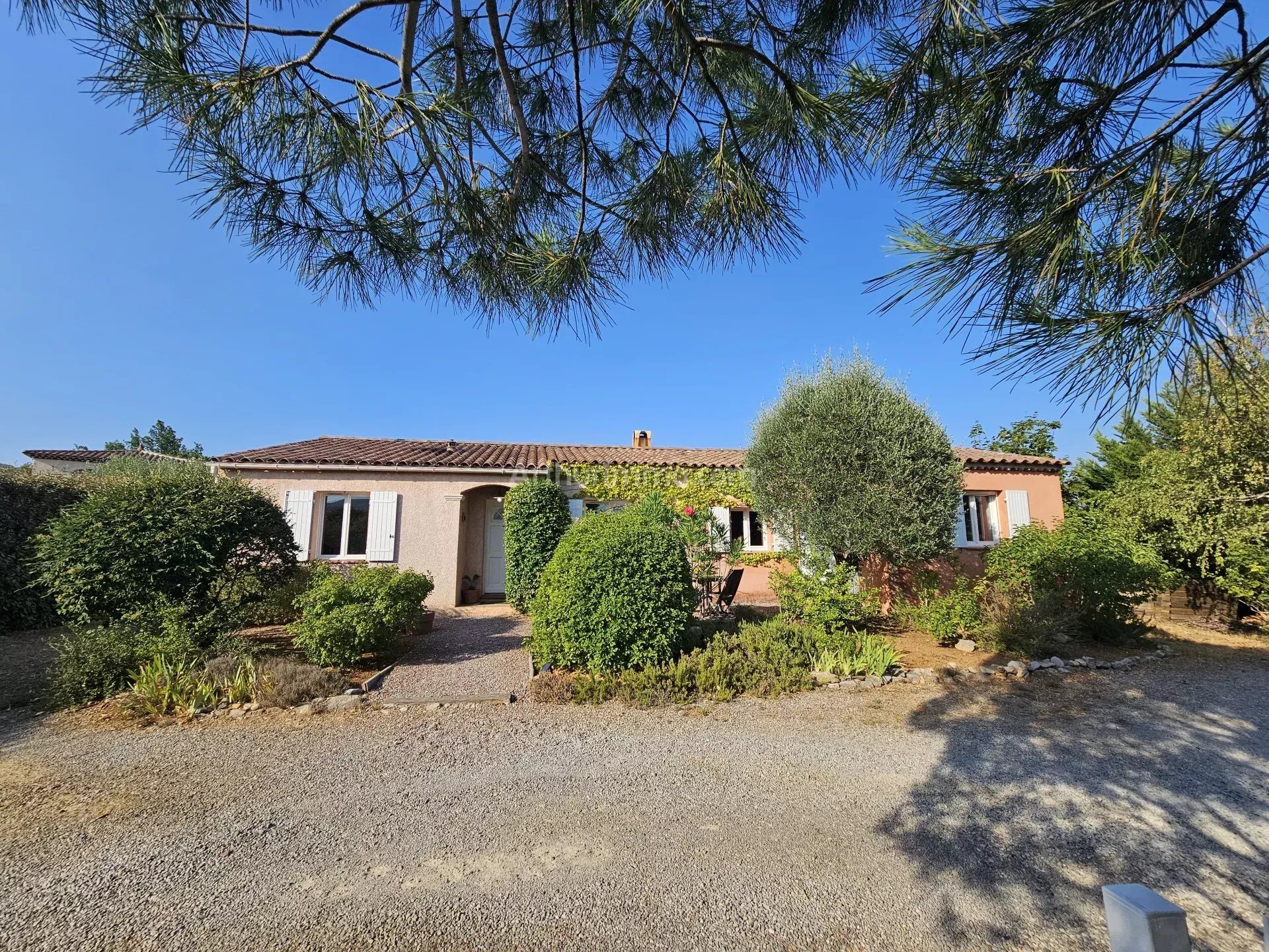 Maison à vendre, 119m², Figanières
