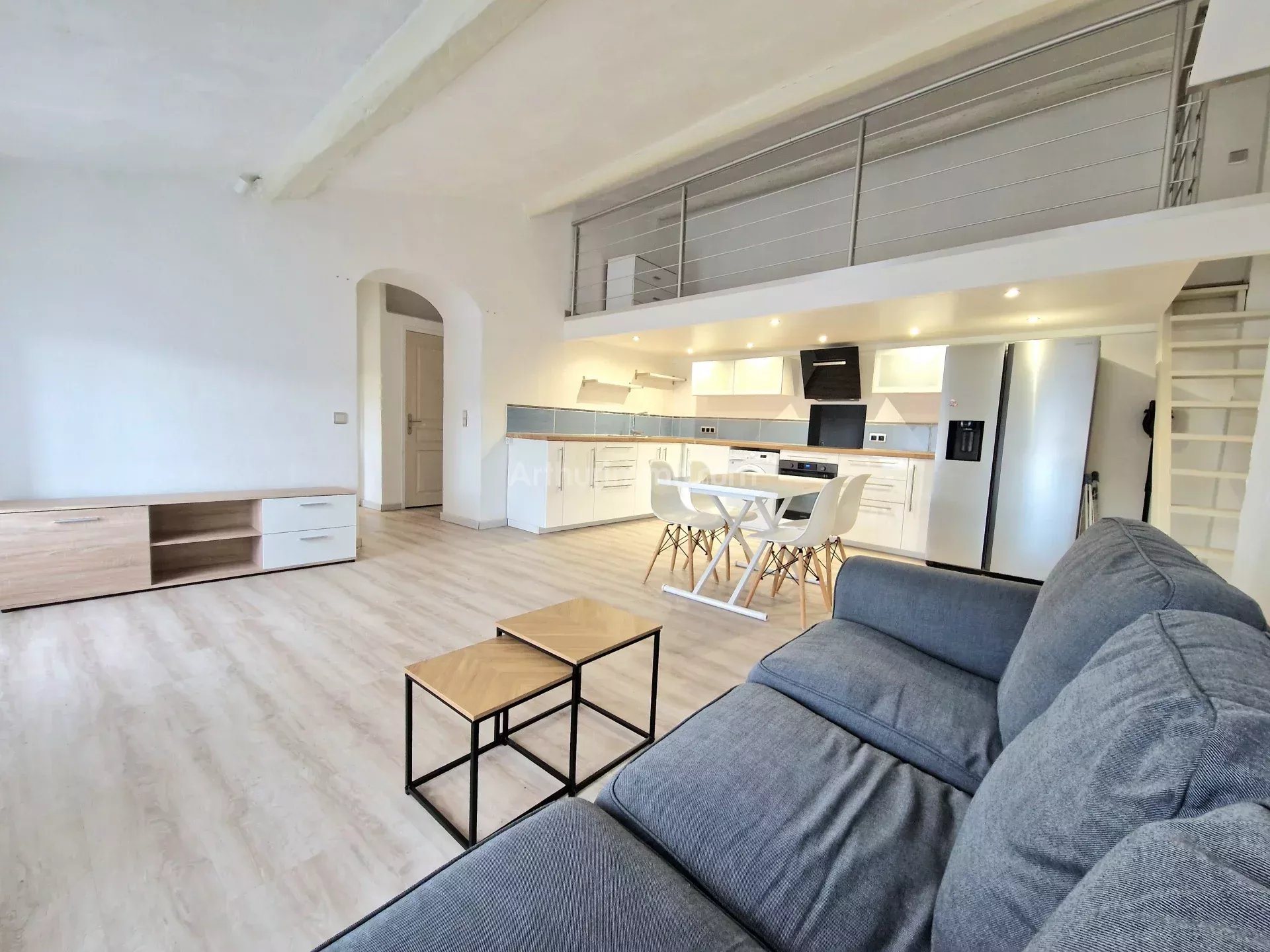 Appartement à louer, 48m², Trans-en-Provence