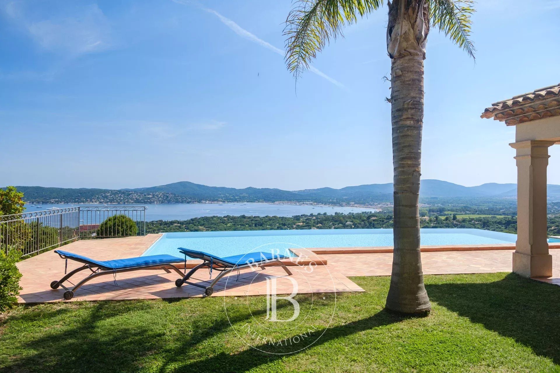 Maison à vendre, 630m², Grimaud