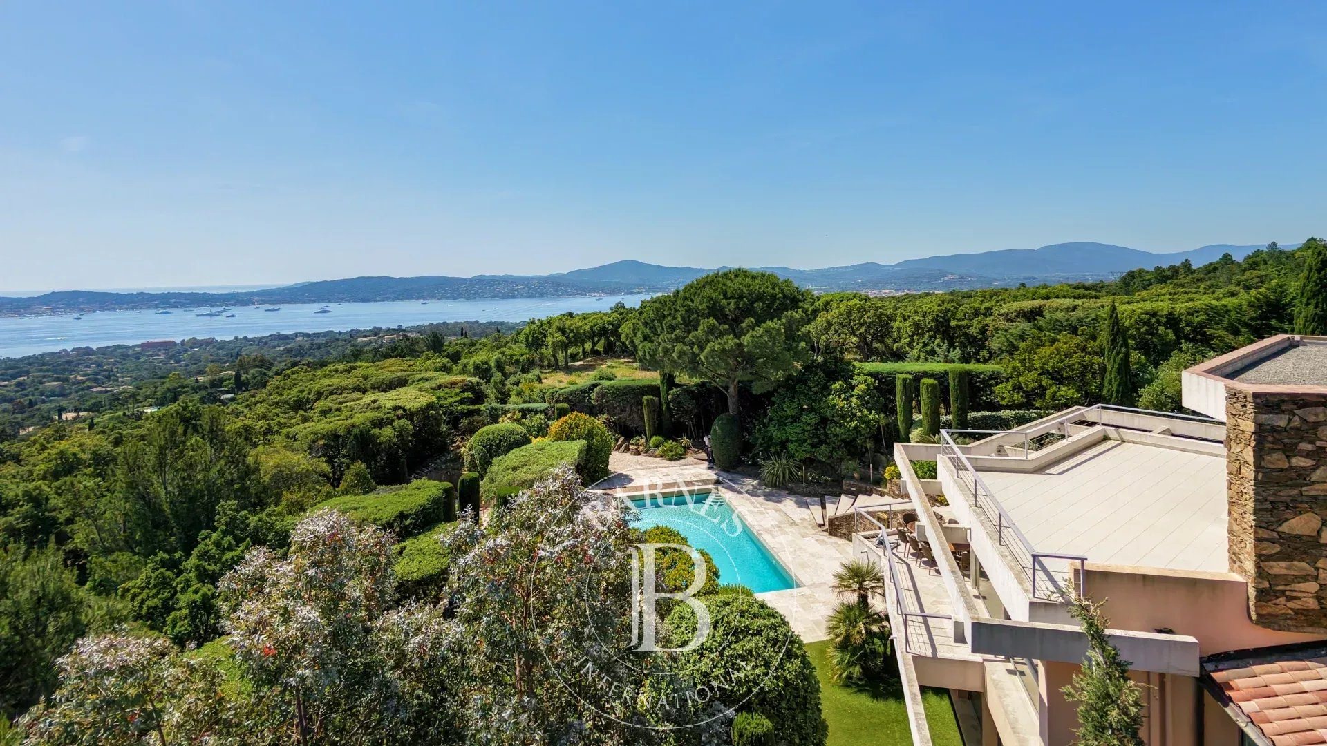 Maison à vendre, 340m², Grimaud
