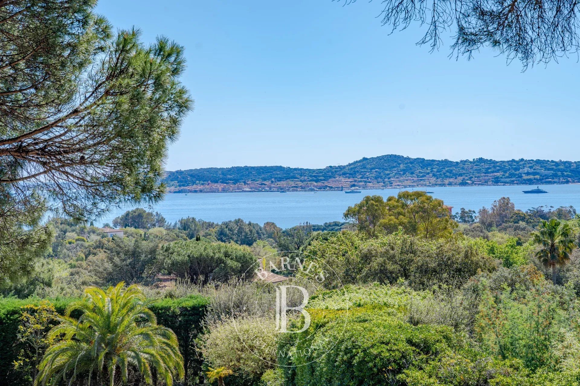Maison à vendre, 395m², Grimaud