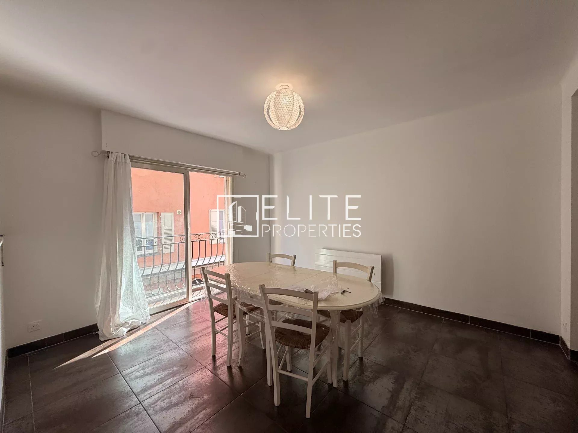 Appartement à louer, 79m², Mouans-Sartoux