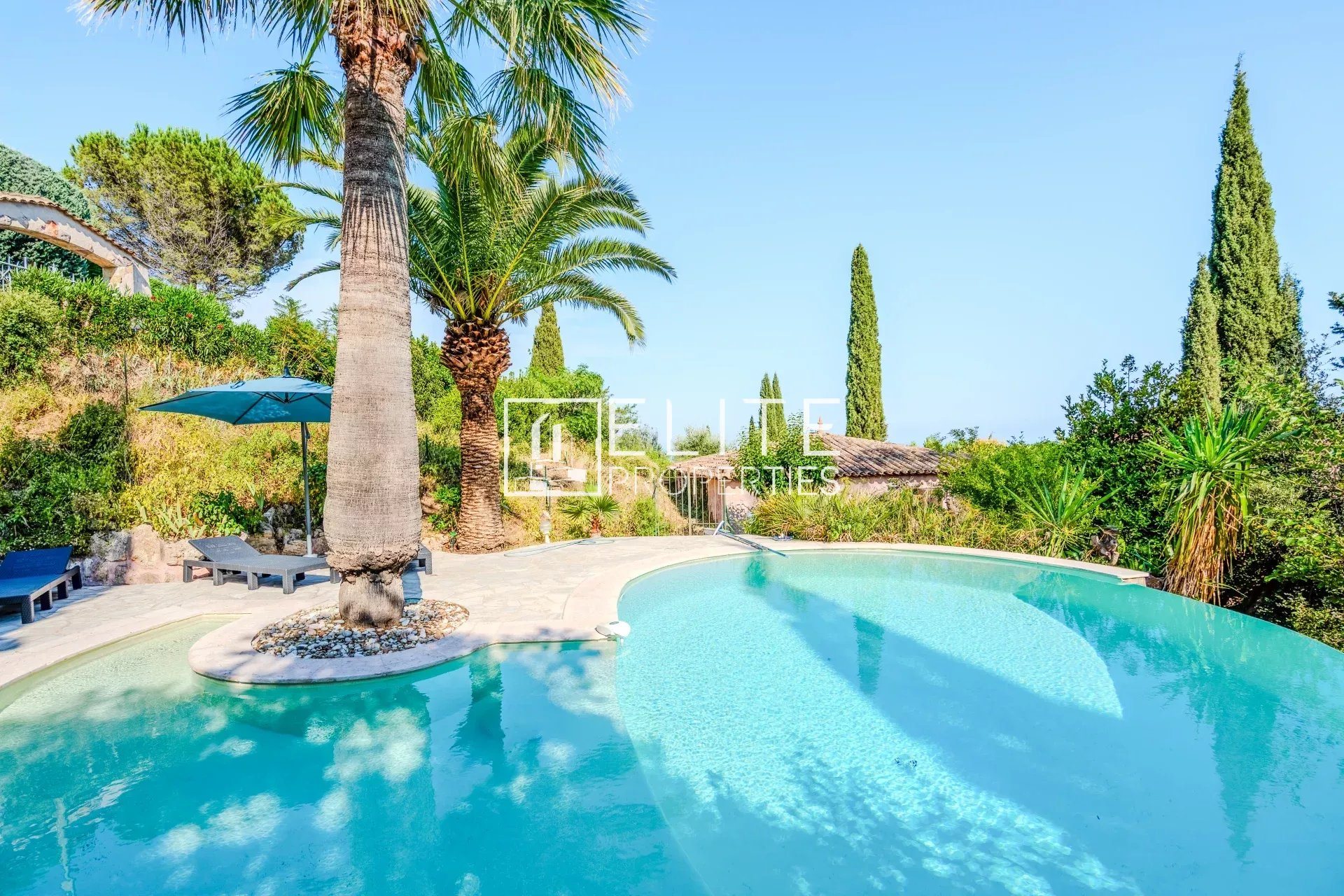Maison à vendre, 256m², Mandelieu-la-Napoule