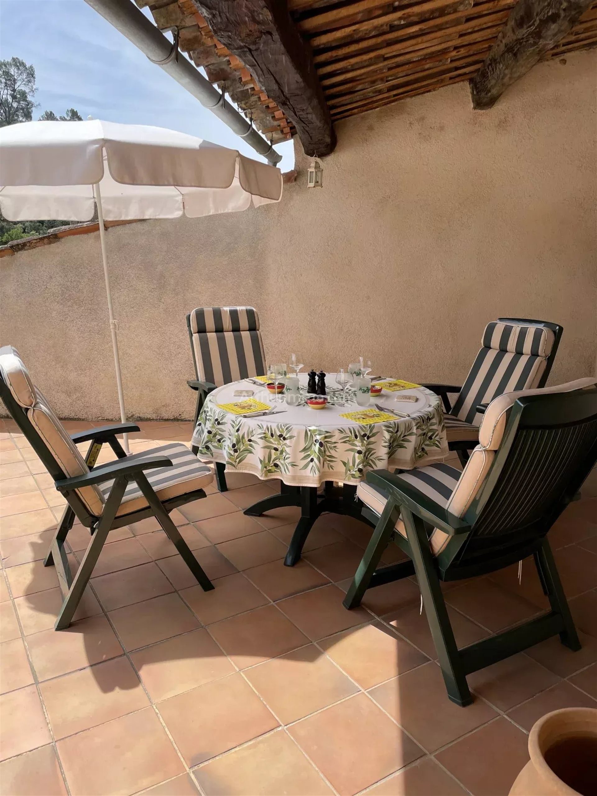 Maison à vendre, 121m², Entrecasteaux