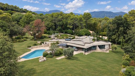 Maison 8 pièces 168 m² · à Saint-Paul-de-Vence · 168 m² · 12 000 000 €