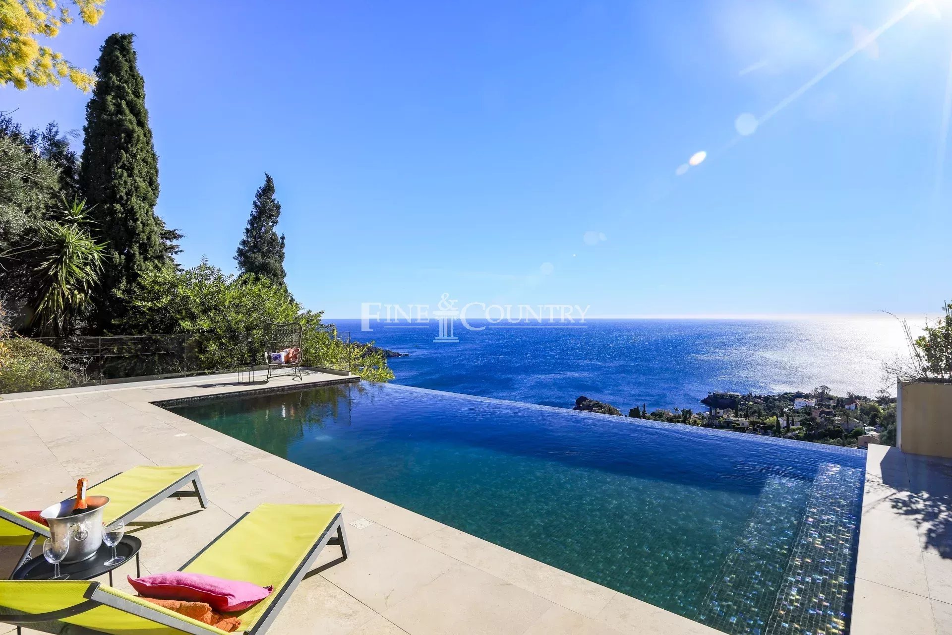 Maison à vendre, 280m², Théoule-sur-Mer