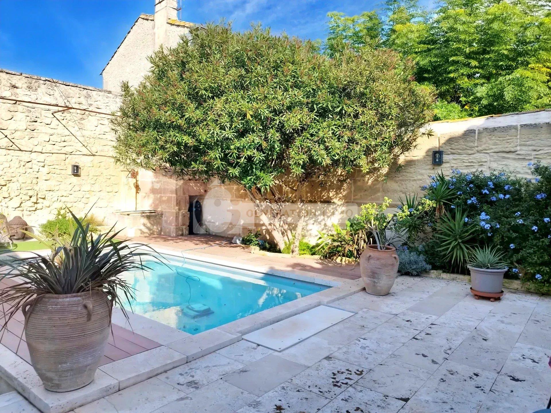 Maison à vendre, 295m², Fontvieille