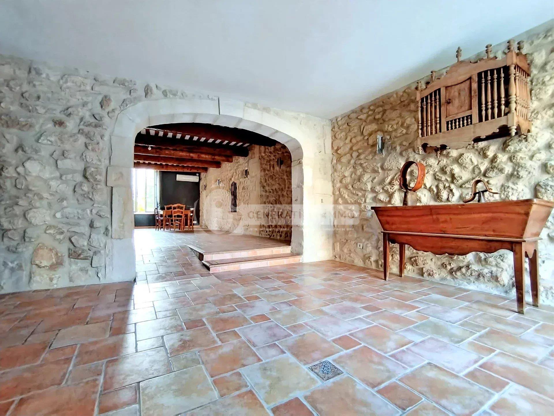 Maison à vendre, 295m², Fontvieille