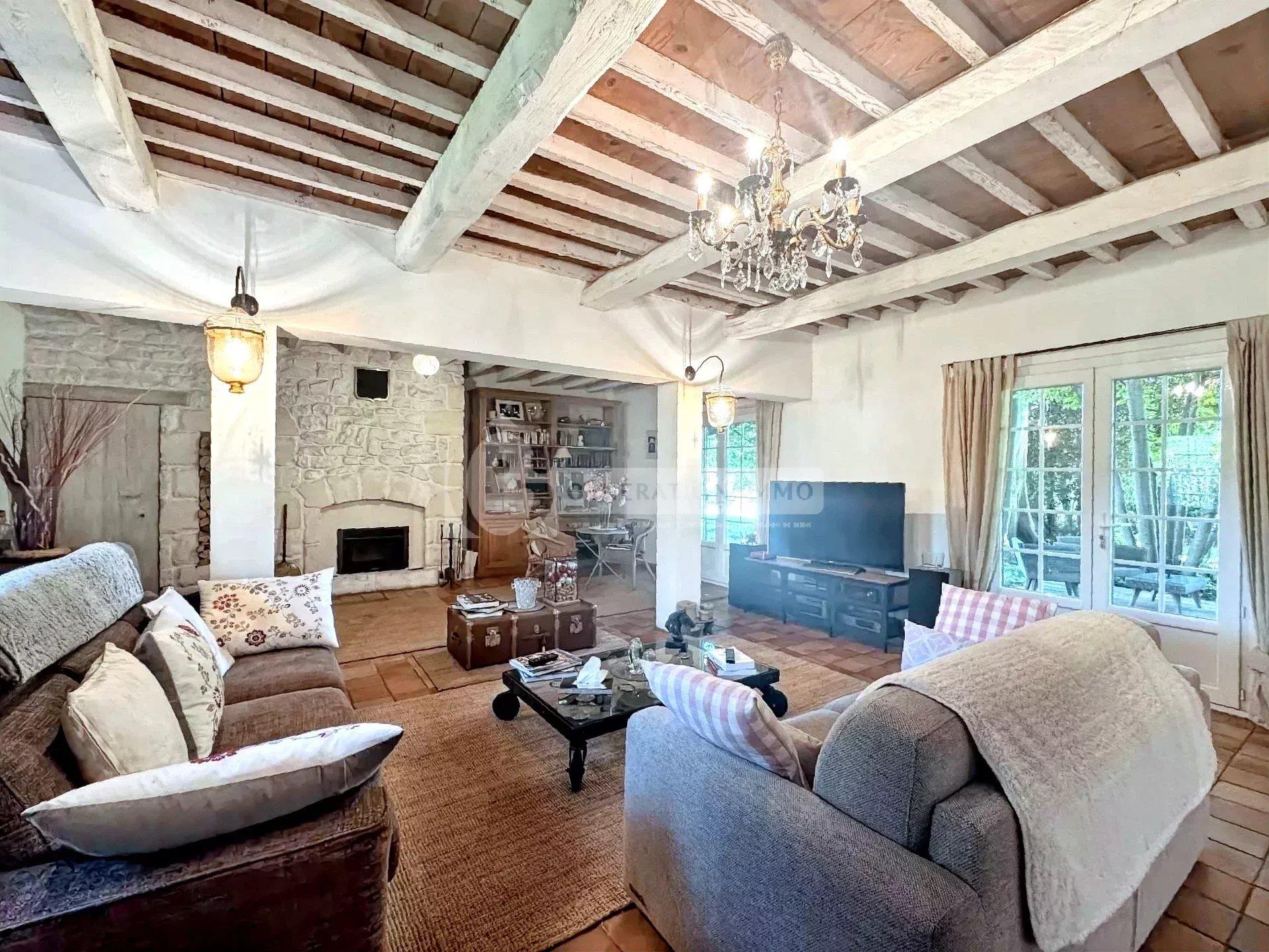 Maison à vendre, 234m², Raphèle-lès-Arles