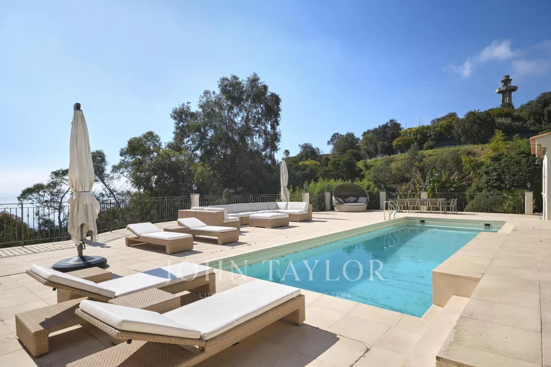Maison à vendre, 380m², Cannes
