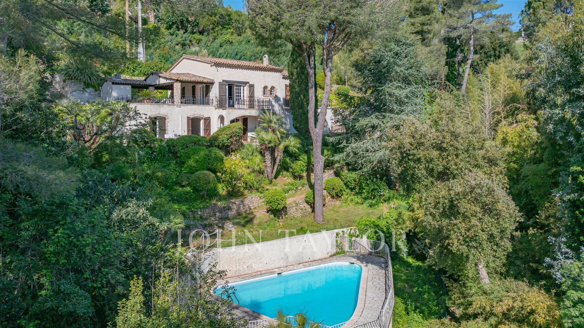 Maison à vendre, 200m², Vallauris