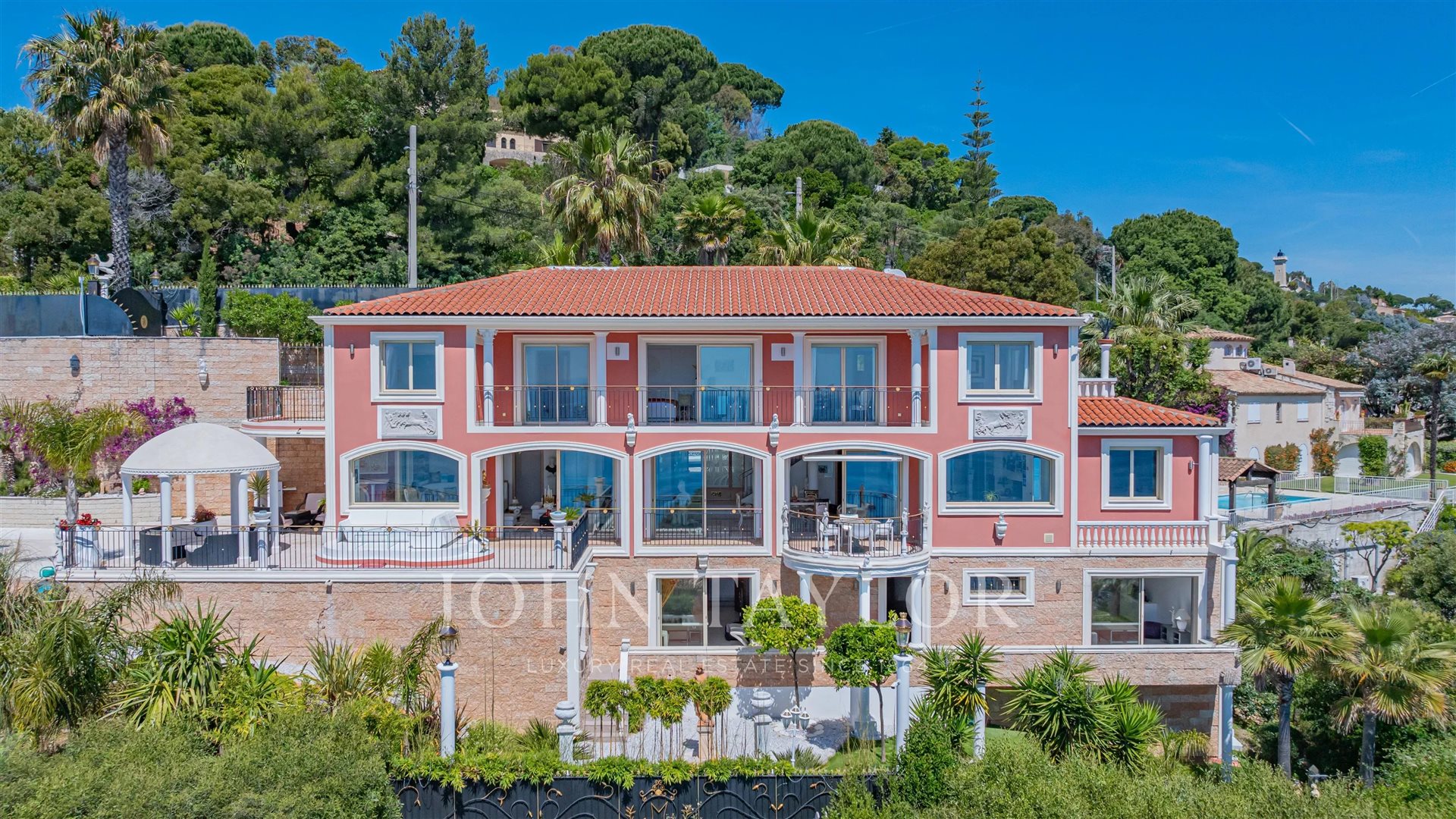 Maison à vendre, 680m², Vallauris