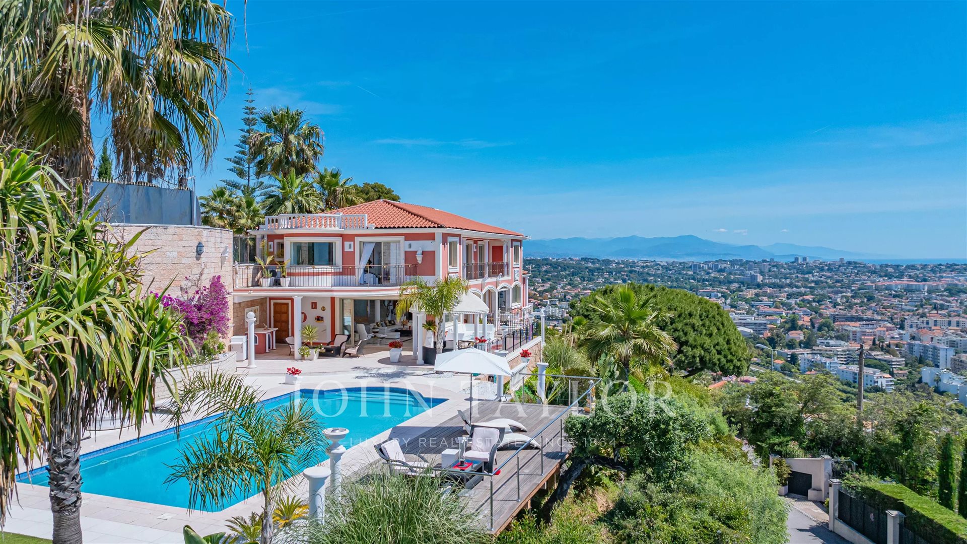 Maison à vendre, 680m², Vallauris