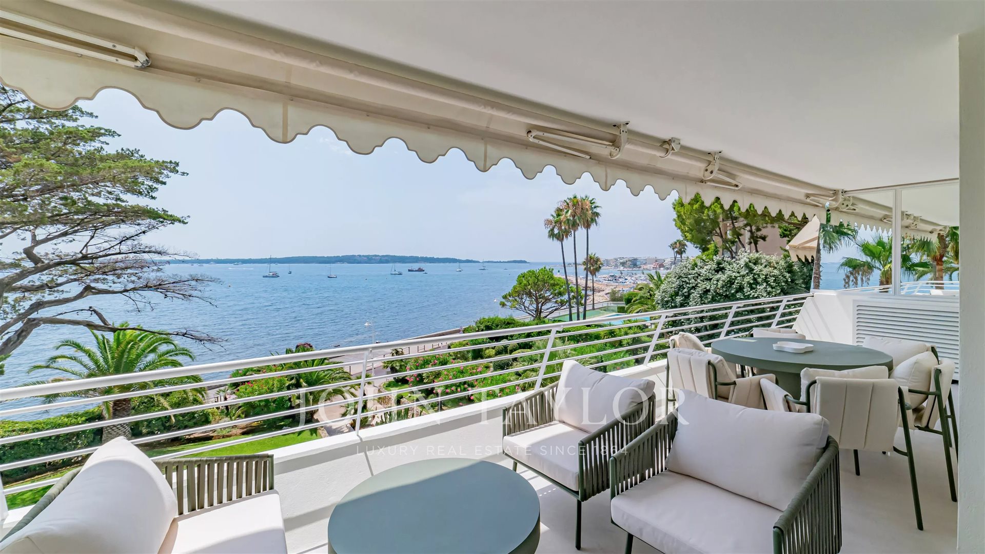 Appartement – Cannes, Hautes Vallergues - Vue 2