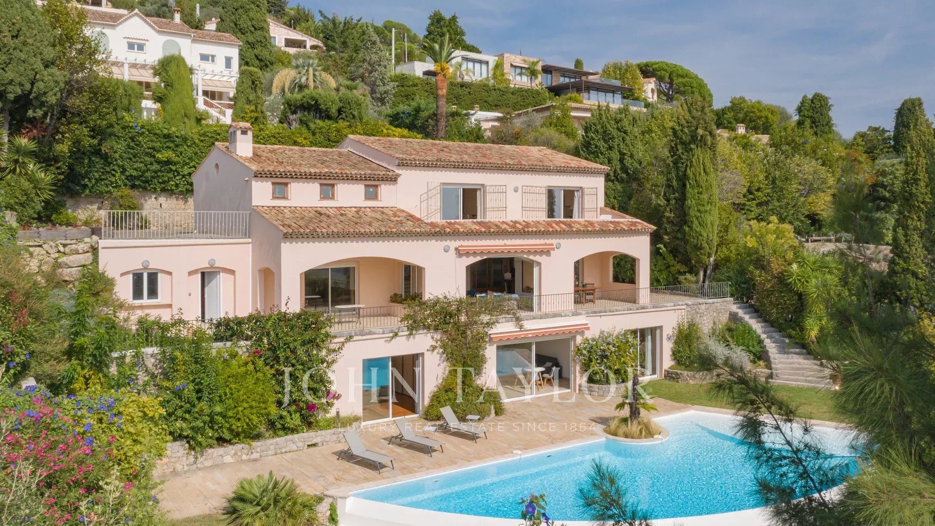 Maison à vendre, 362m², Mougins