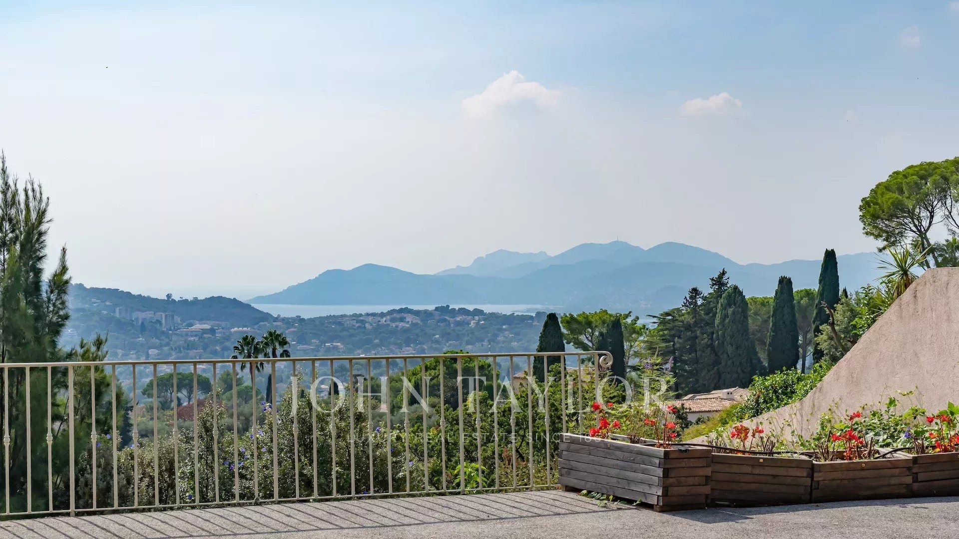 Maison à vendre, 362m², Mougins