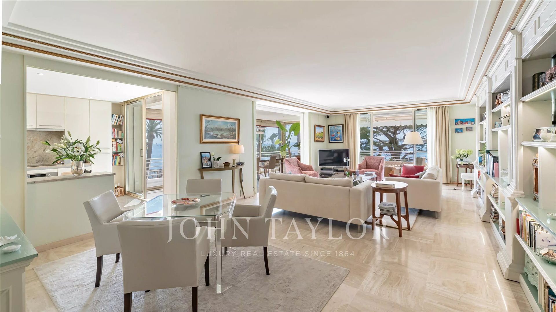 Appartement – Cannes, La Lepre - Plus