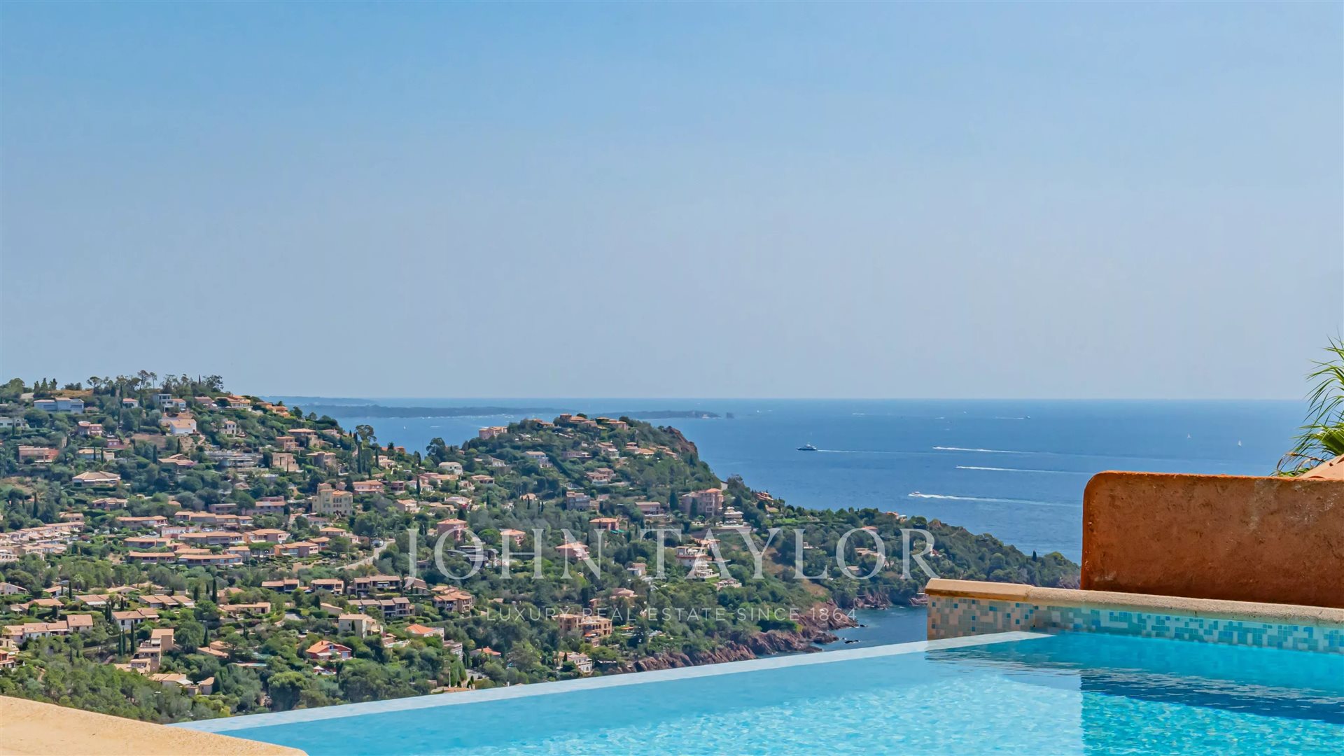 Maison à vendre, 373m², Théoule-sur-Mer
