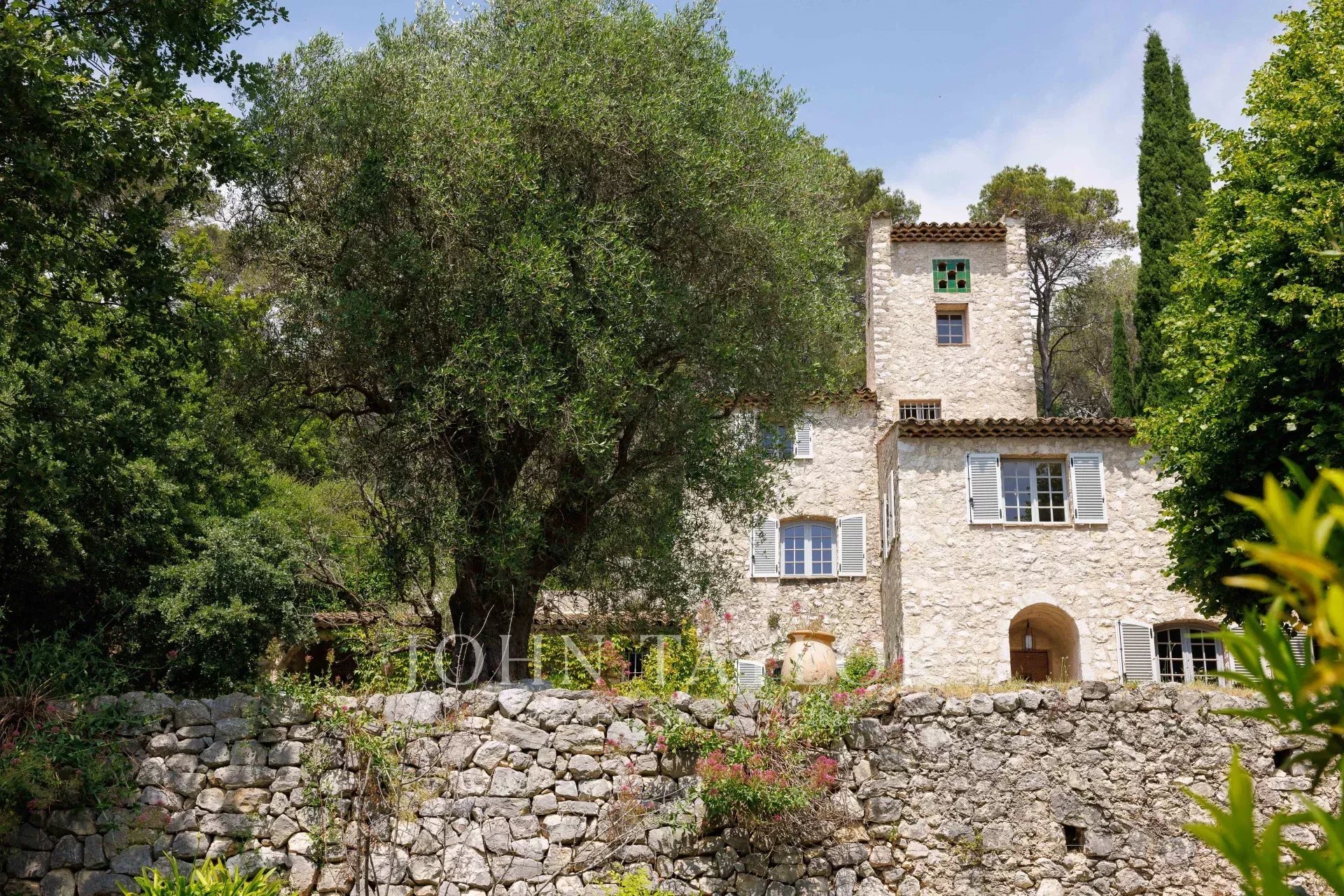 Maison à vendre, 196m², La Colle-sur-Loup