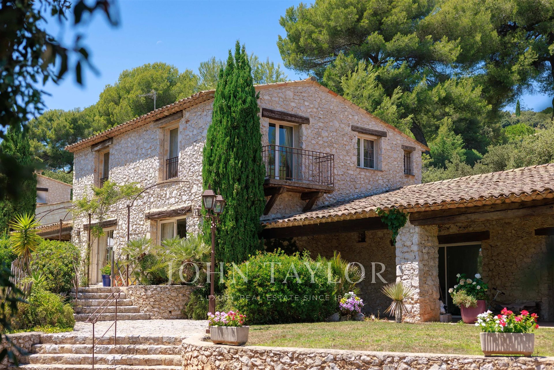 Maison à vendre, 250m², La Colle-sur-Loup