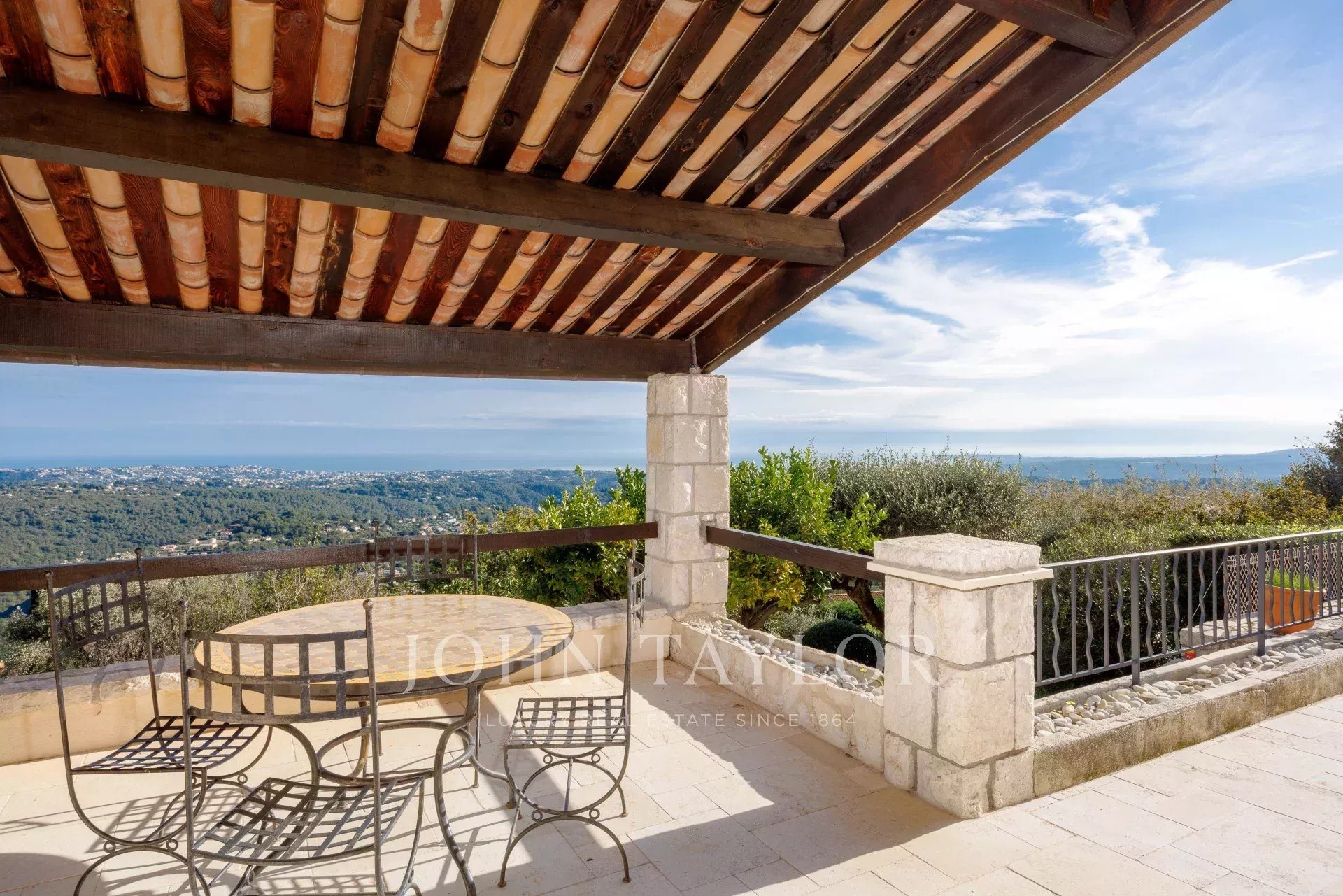 Maison à vendre, 200m², Vence