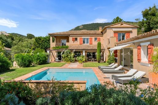 Maison 6 pièces 350 m² · à Grimaud · 350 m² · 3 450 000 €
