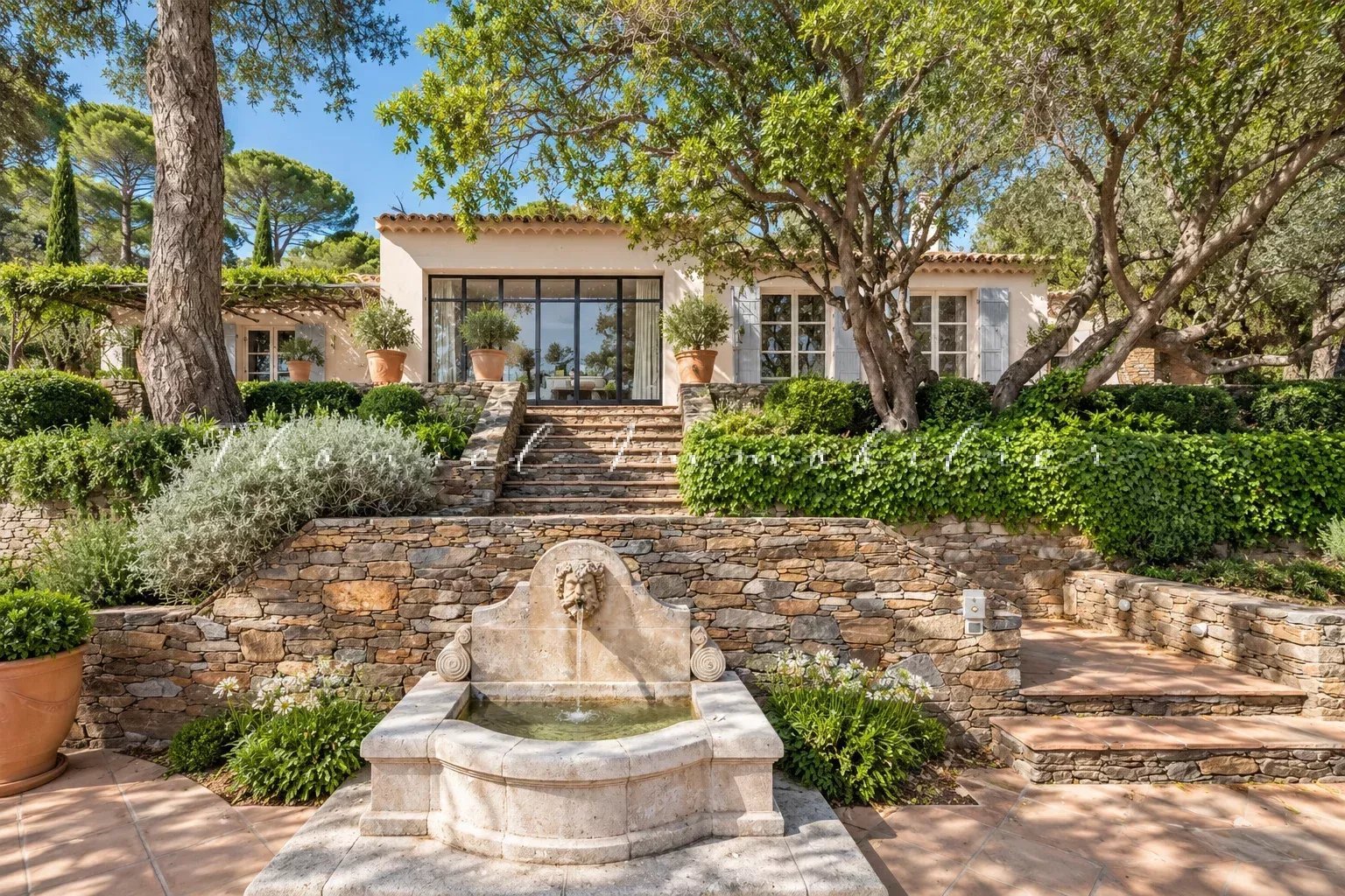 Maison à vendre, 340m², La Garde-Freinet
