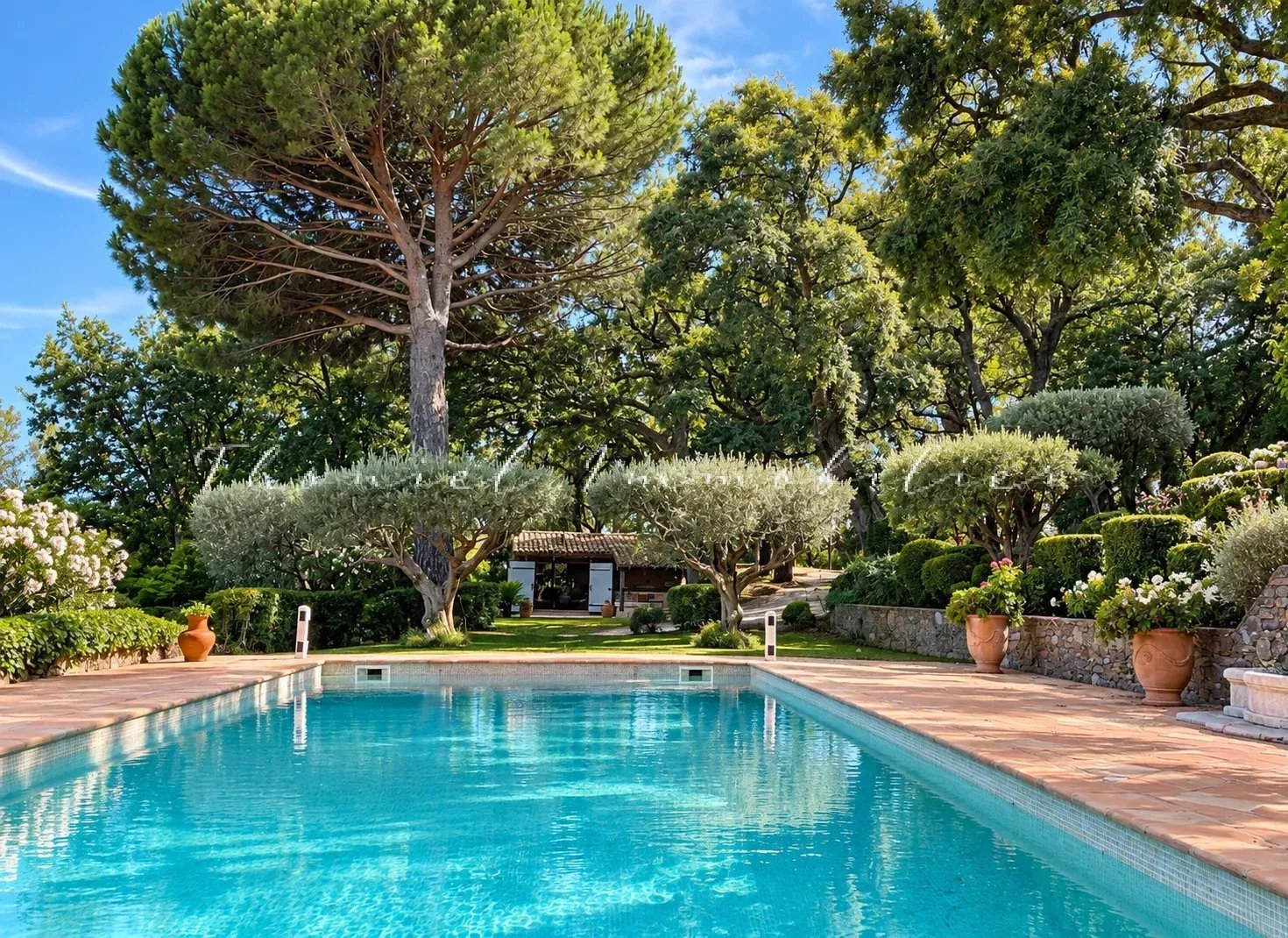 Maison à vendre, 340m², La Garde-Freinet