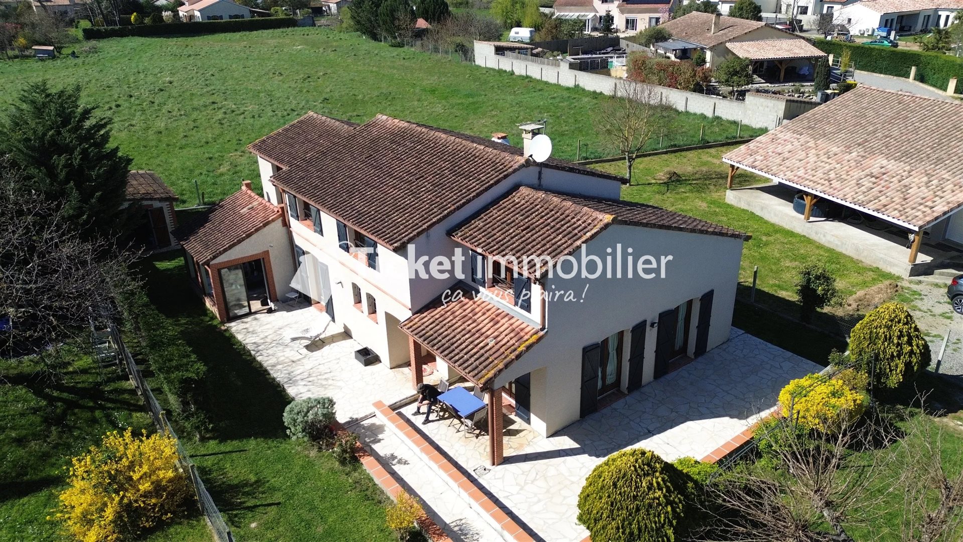 Maison à vendre, 200m², Noé