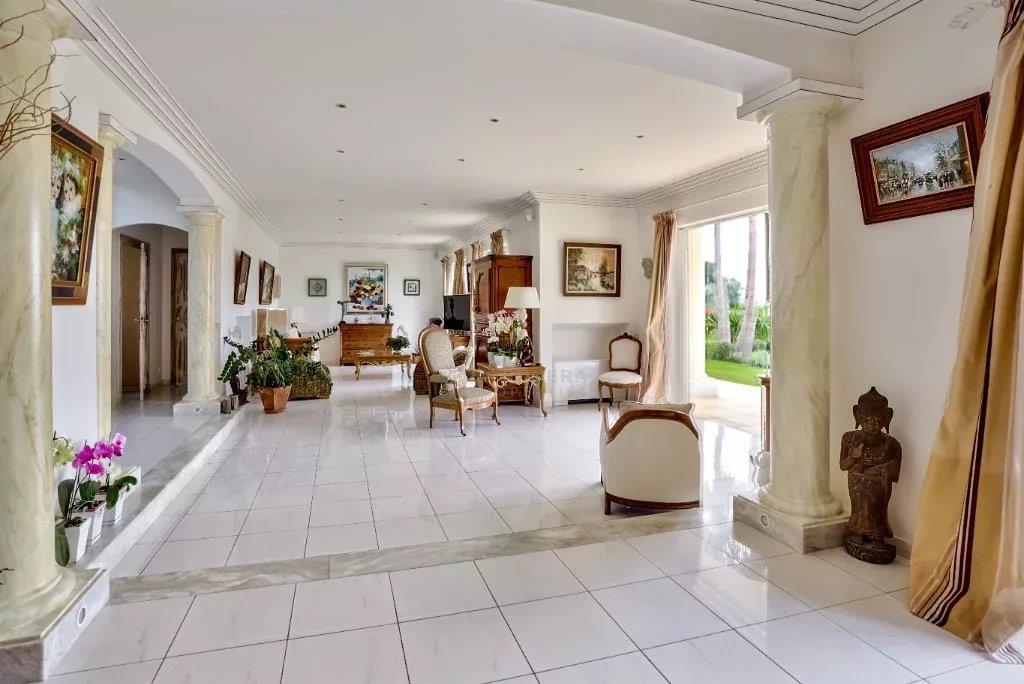 Maison à vendre, 350m², Mougins