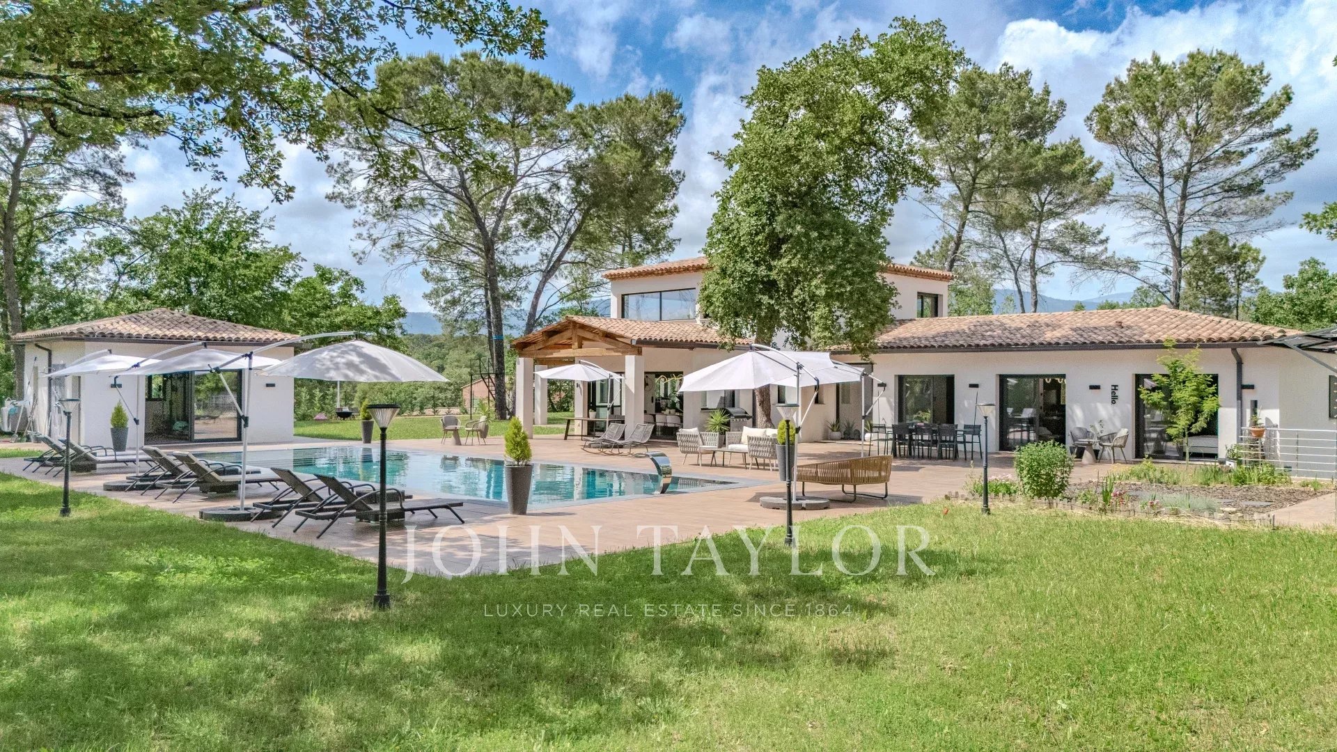 Maison à vendre, 370m², Saint-Paul-en-Forêt