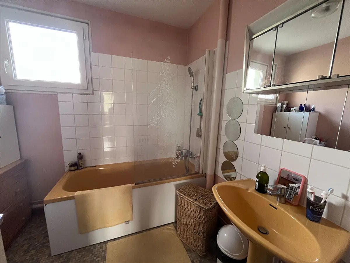 Appartement à vendre, 56m², Bourges
