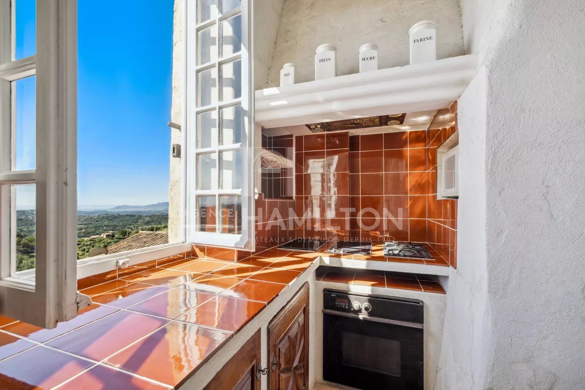Maison à vendre, 193m², Châteauneuf-Grasse