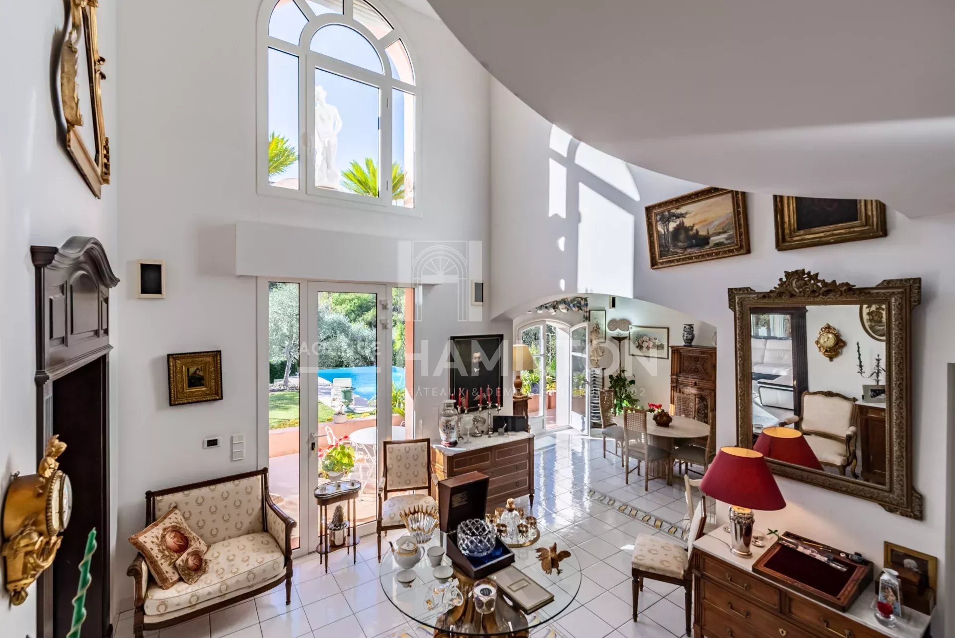 Maison à vendre, 310m², Grasse