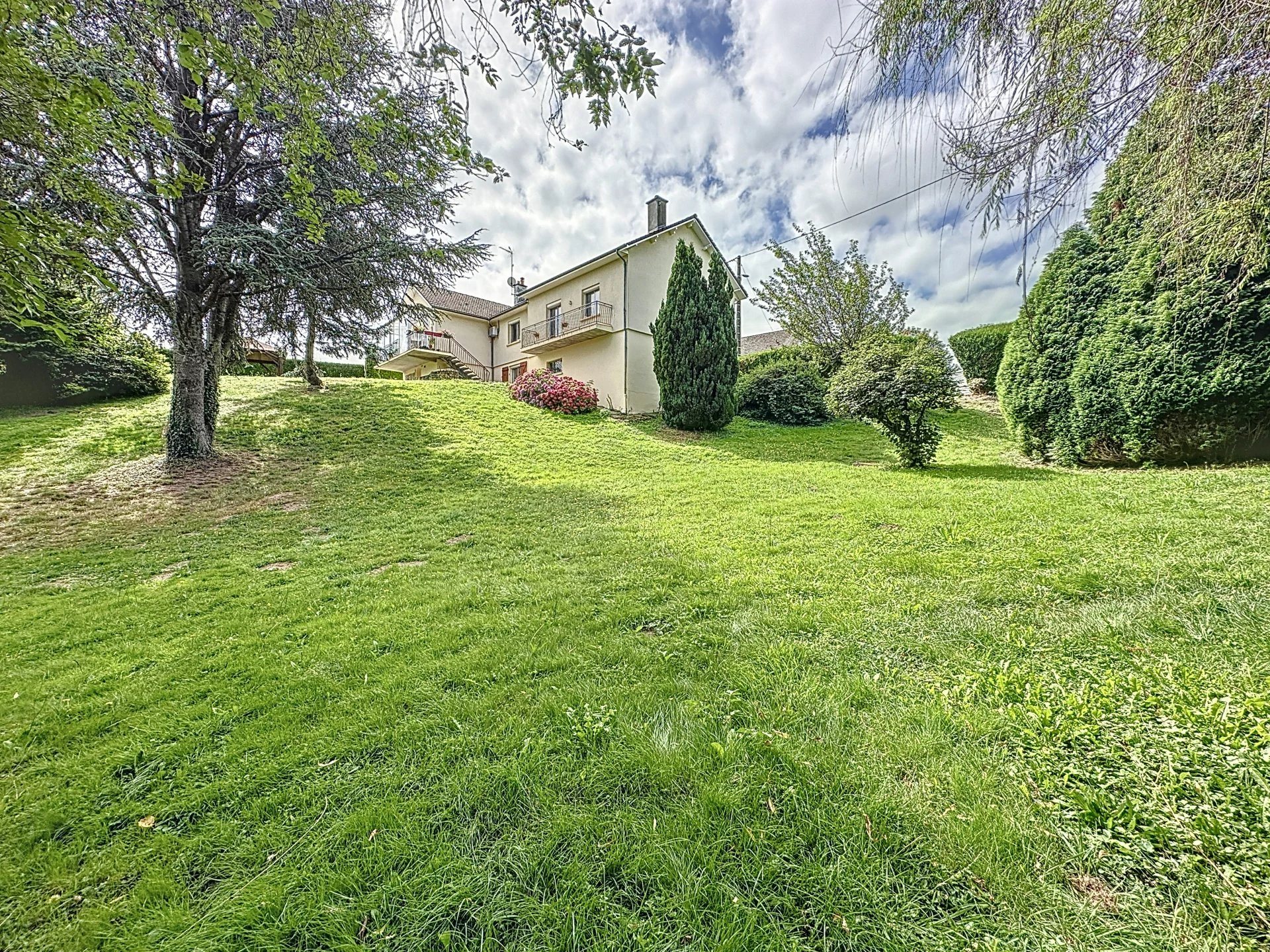 Maison à vendre, 186m², Saulieu